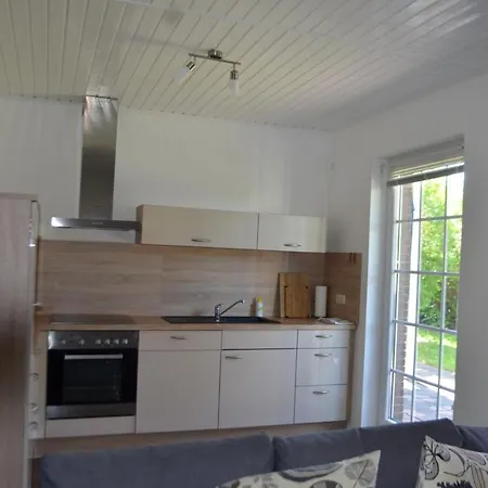 Yacht Im Schiffehaus Schillig