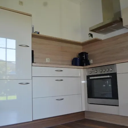 Yacht Im Schiffehaus Schillig