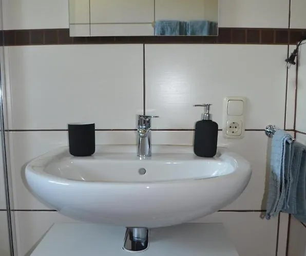 Yacht Im Schiffehaus Daire Schillig