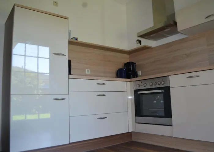 Yacht Im Schiffehaus Schillig